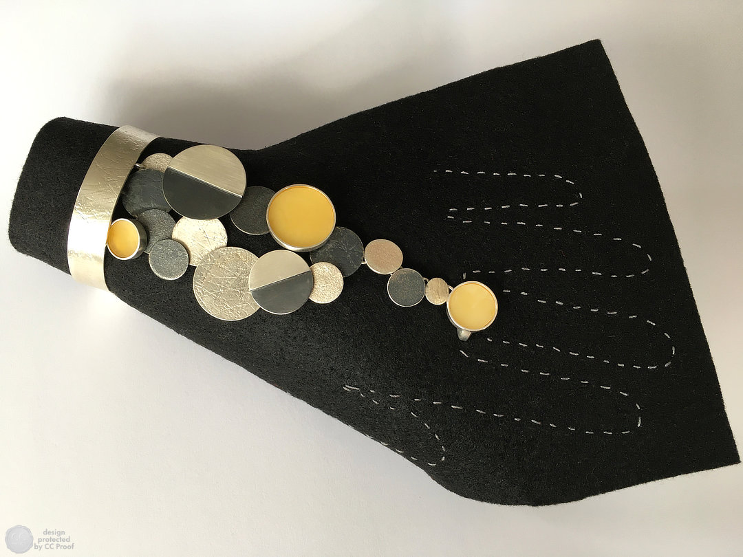 handschmuck-silber-bernstein.amber-unikat-ring-armreif-bracelet-